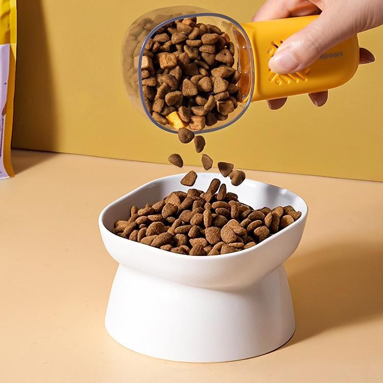 Transparent Pet Food Scoop – Multi-Function Feeding Spoon - Image 2