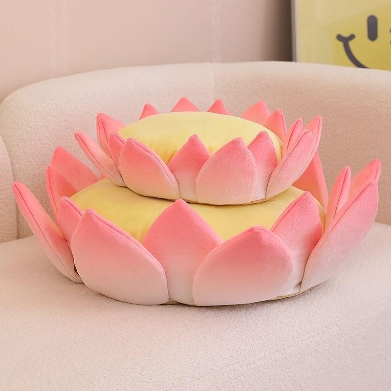 Lotus Throne Cat Bed – 40 cm & 60 cm, Optional Hat - Image 8