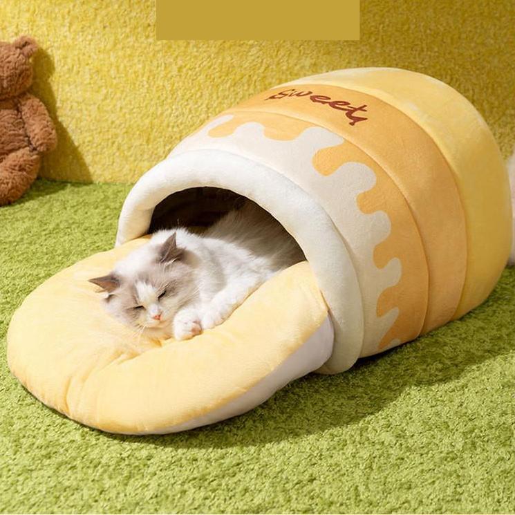 Bee Jar Cat Bed – Enclosed Windproof Winter House - Image 4
