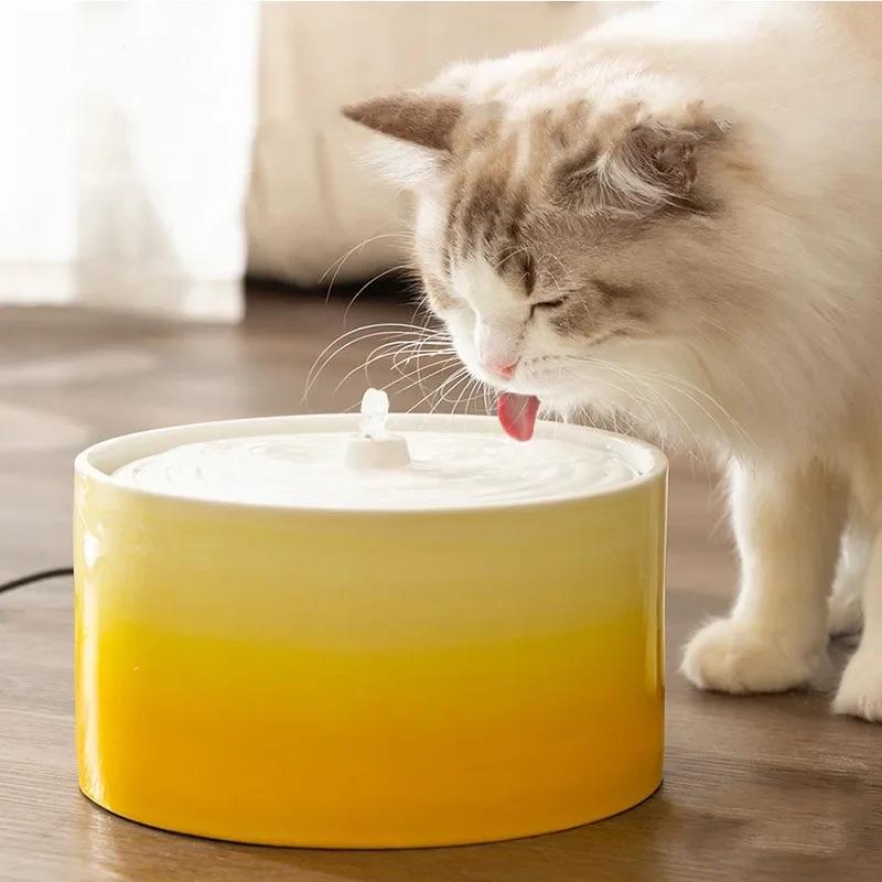 Pancutan Air Kucing Seramik 1.5 L – Pam Senyap, 5 Warna